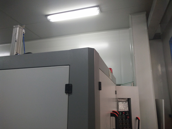 吉拓機(jī)械走向世界無菌凈化生產(chǎn)線吹瓶機(jī)