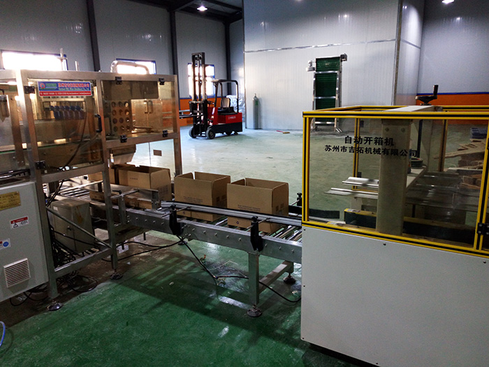 全自動(dòng)裝箱機(jī)，開箱機(jī)