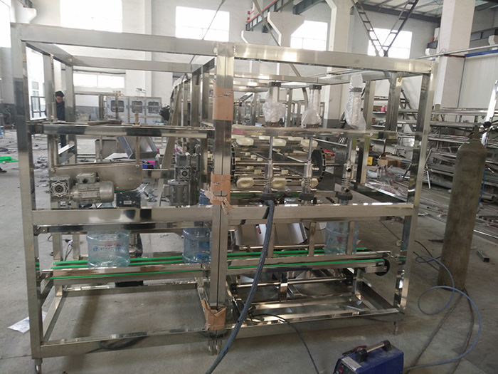 450桶大桶灌裝機(jī)